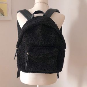🛍 Sherpa Backpack